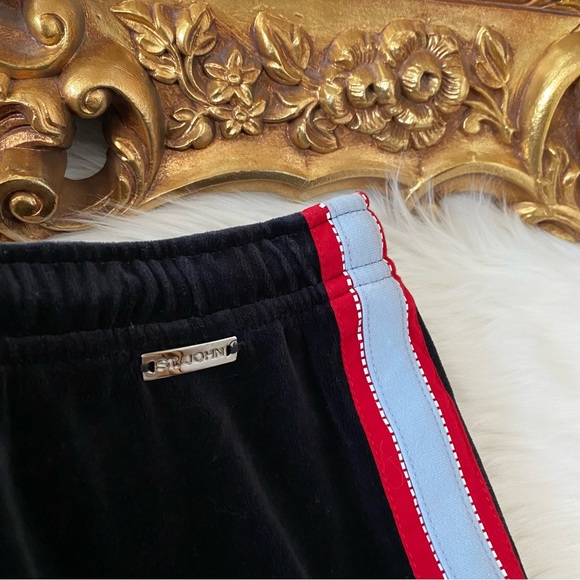 St John Sport Tracksuit - Picture 12 of 16